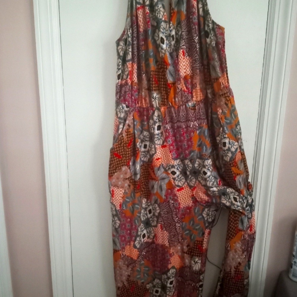 Cute jumpsuit size xl